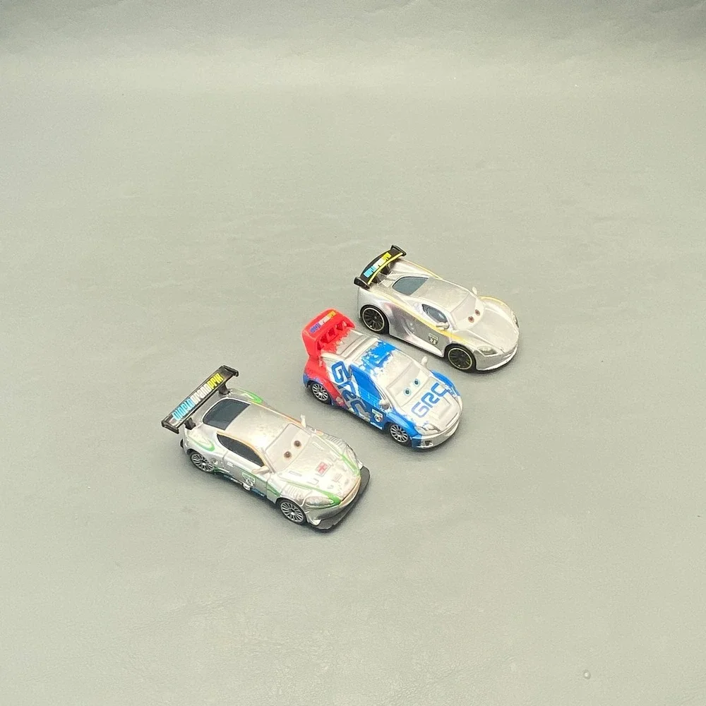 Disney Cars Diecast Lot Silver Nigel Gearsley Raoul CaRoule Shu Todoroki
